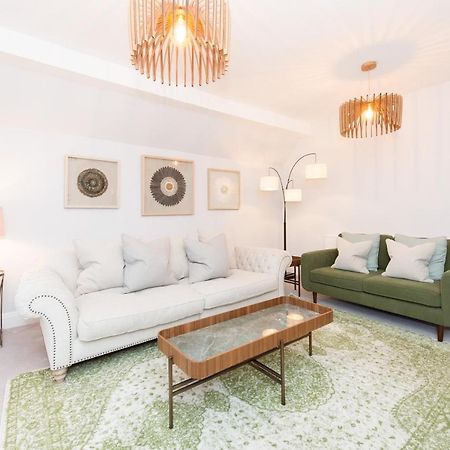 The Tower By Harrogate Serviced Apartments Exteriör bild