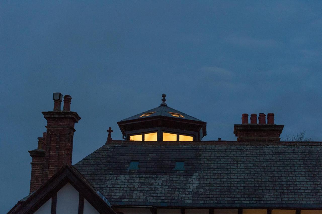 The Tower By Harrogate Serviced Apartments Exteriör bild