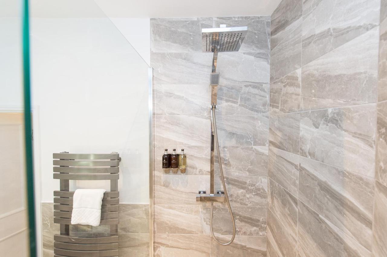 The Tower By Harrogate Serviced Apartments Exteriör bild