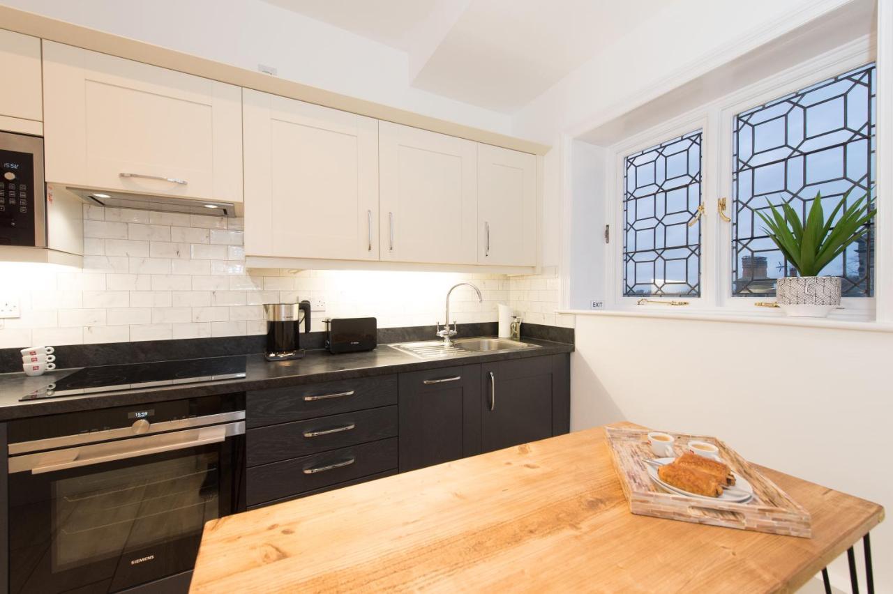 The Tower By Harrogate Serviced Apartments Exteriör bild
